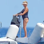 Naq-News-Goldie-Hawn-Swimsuit-Photos-Best-Bathing-Suit-Pictures-3